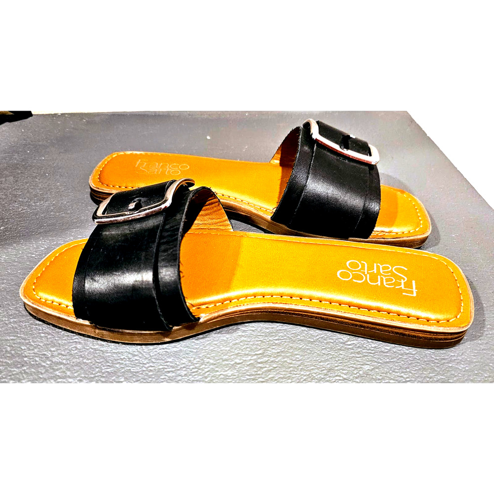 Franco and Sarto Womens Flats Sandals with Black Buckle Sz 7.5 Like new